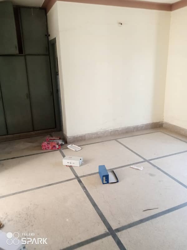 03211777676upper portion for rent 5