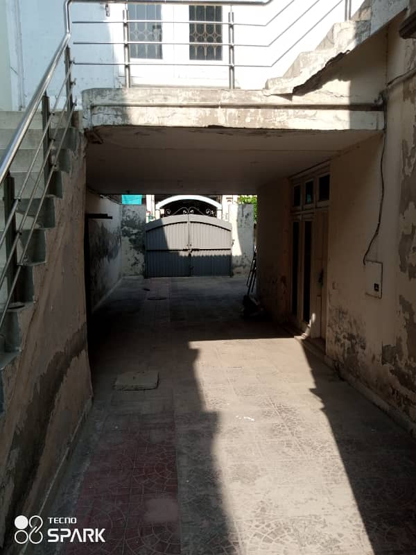 03211777676upper portion for rent 7