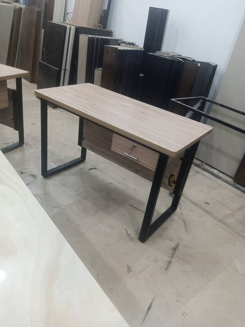 Study Table / Computer Table/ Office Table/ Office Table/ Conference 8