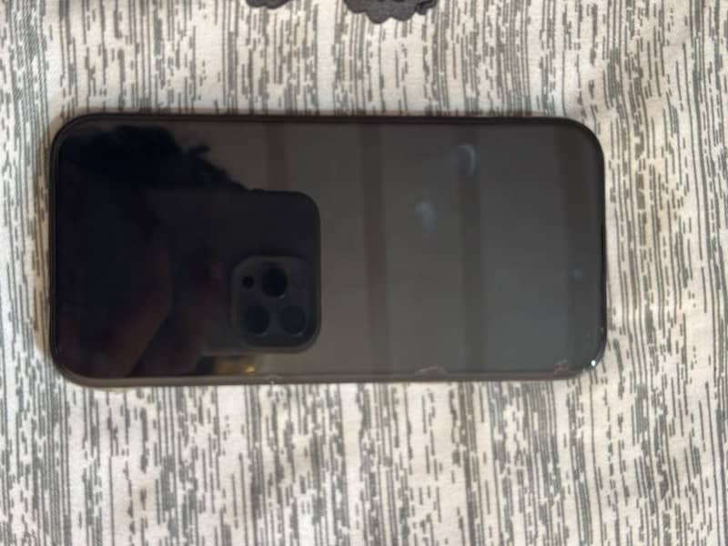 Apple iPhone 15 8