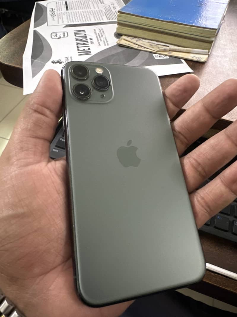 Apple iPhone 11 Pro 2