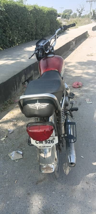 biik ok he 12 modol islam abad number tora sa kam hune wala he