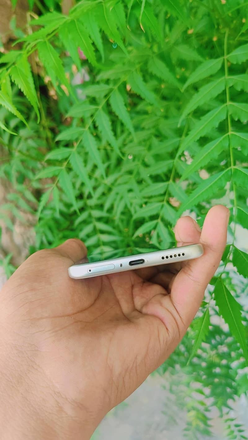 Infinix note edge 3