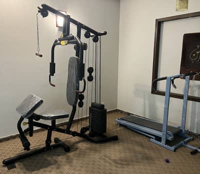 Home gym and manual threadmill