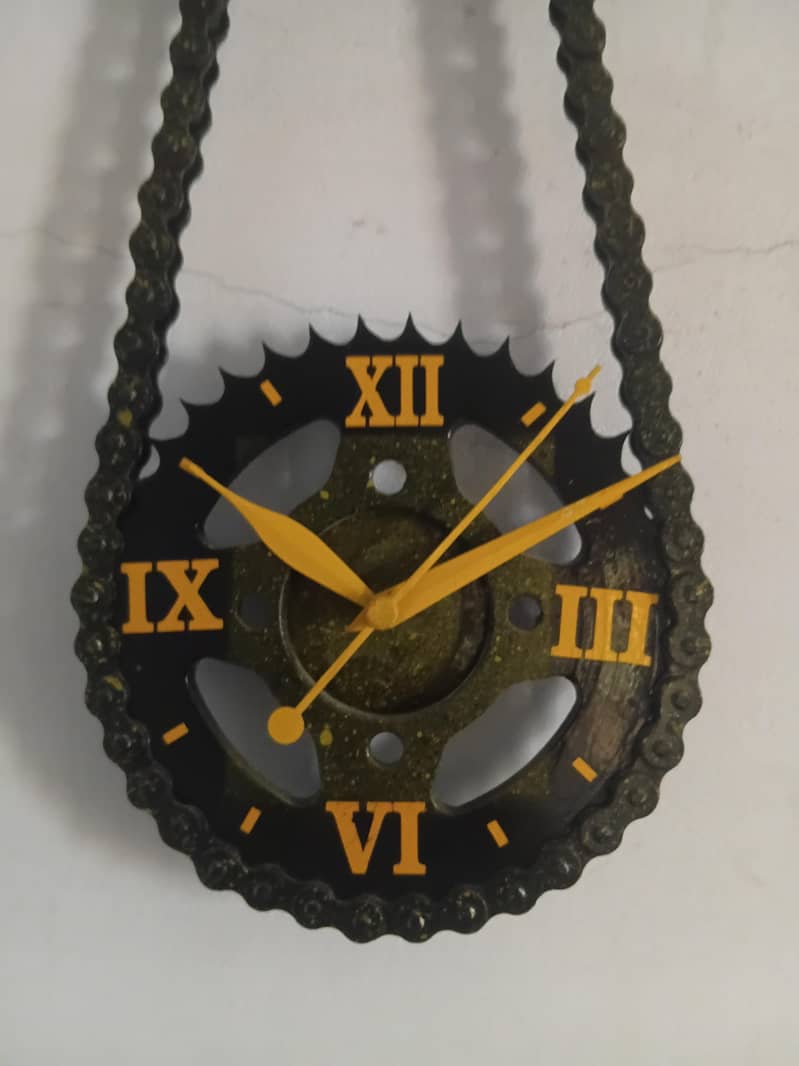 chain sprocket wall clock 1
