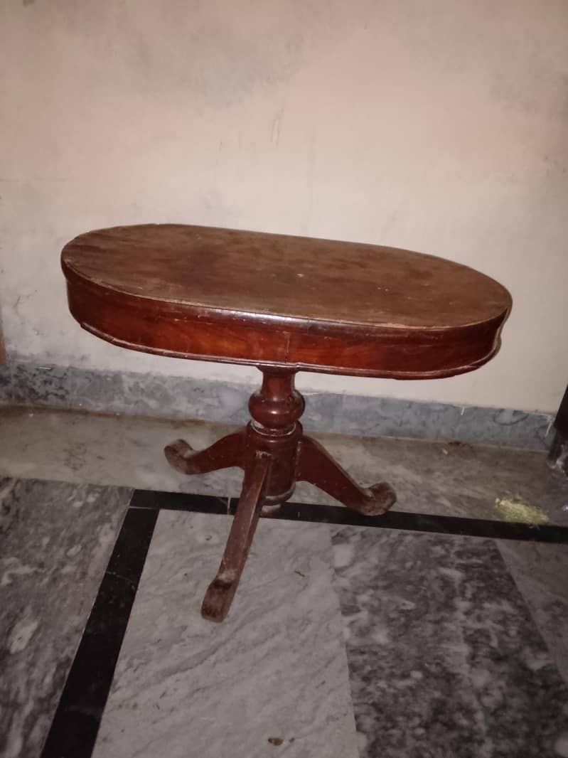 stylish table 2