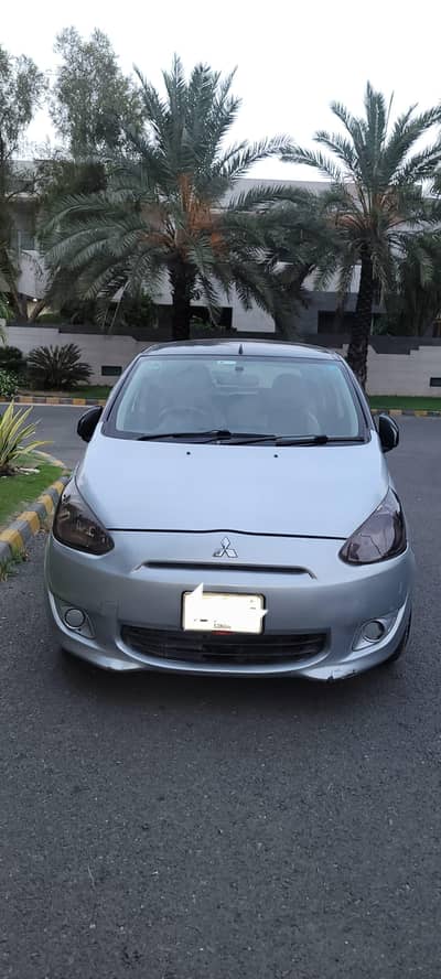 Mitsubishi Mirage 2012 1.0 S