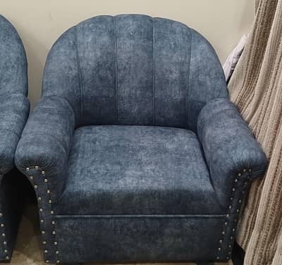 luxury 3-Piece Blue Velvet colour sofa
