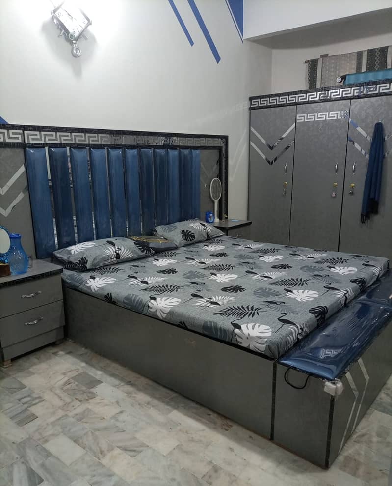 Complete bed set 0