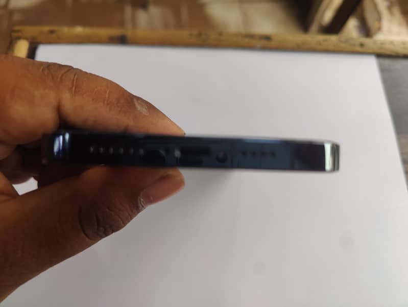 Apple iPhone 12 Pro Max 6