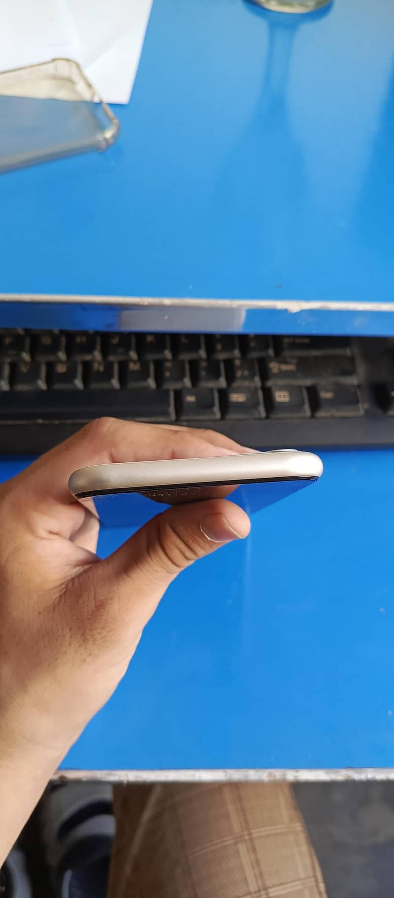 Iphone 11 4?64 3