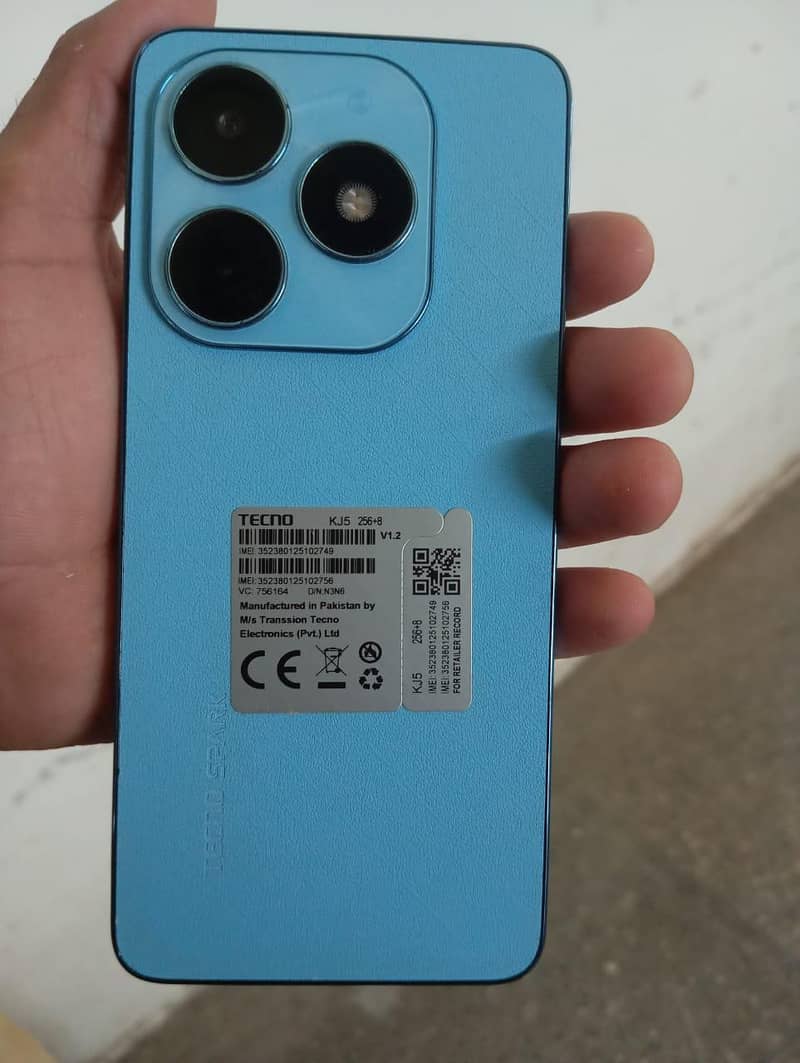 Tecno Spark 20 0