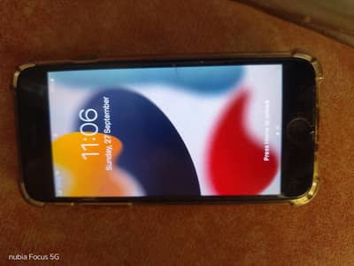 Apple iPhone 7