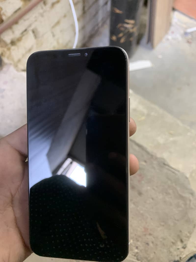 Apple iPhone X 0