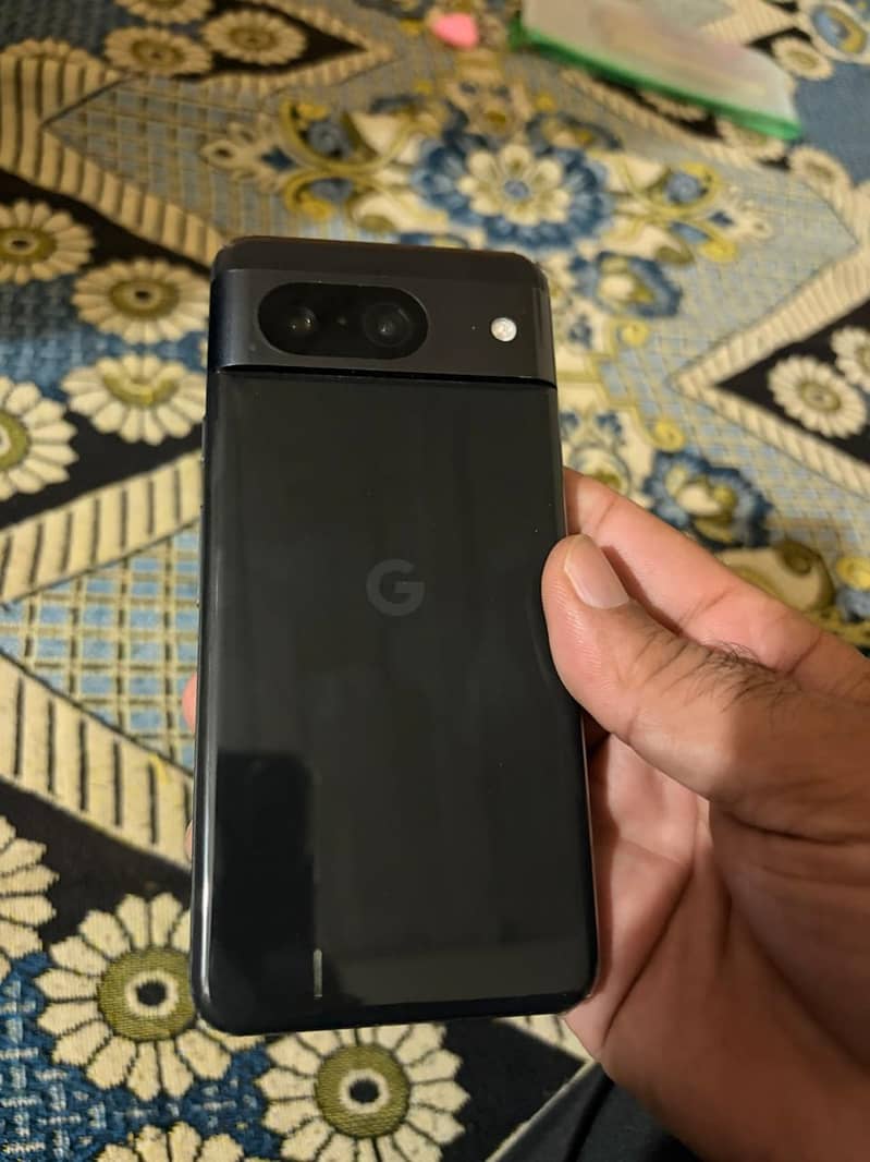 Google Pixel 8 3