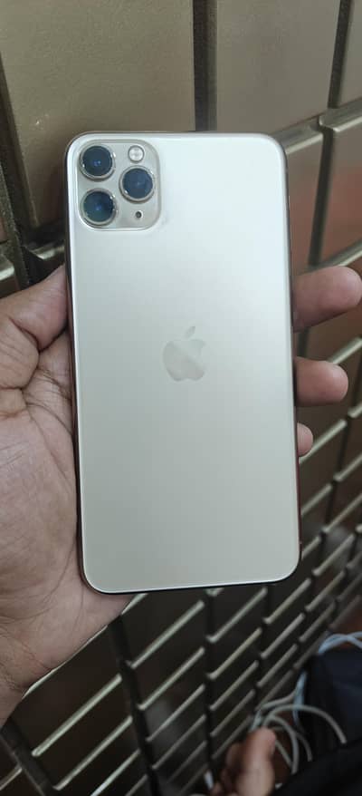 i phone 11 pro max pta 256gb battery health 88% condition 10/10