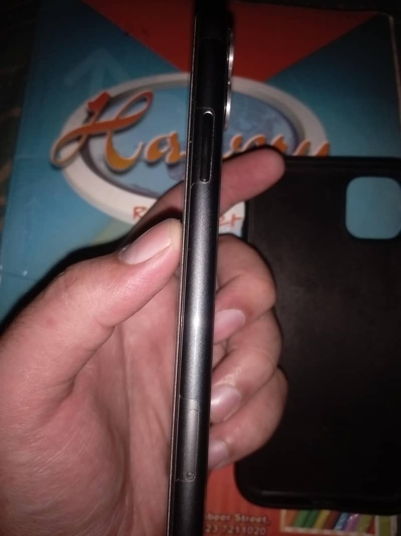 Apple iPhone 11 2