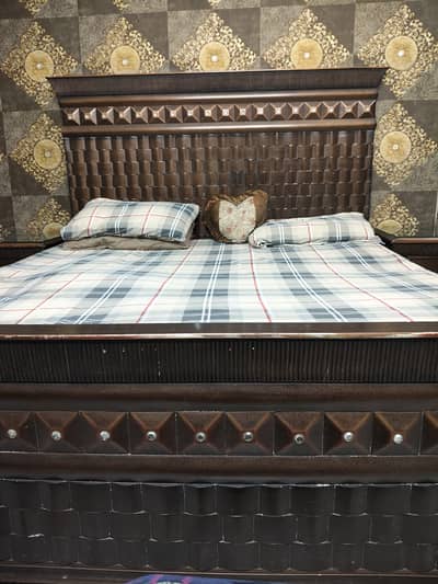 Wooden modern bed set with mattress chairs dressing