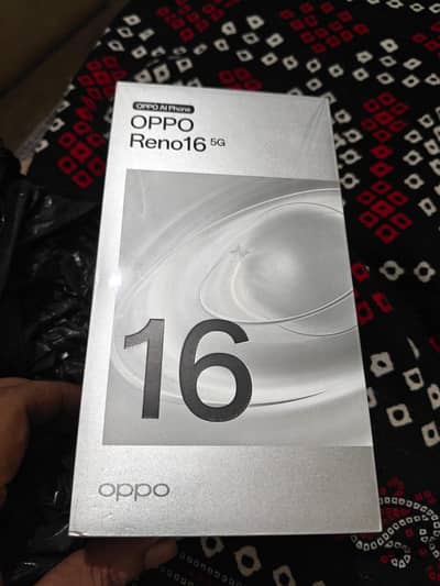 OPPO Reno16 only 10 days use 12 month warranty