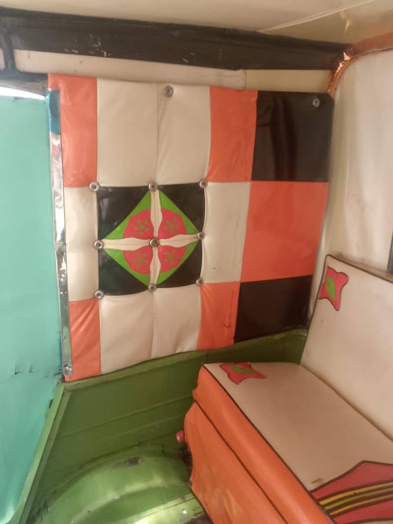 Auto Rickshaw 2013 Model 0