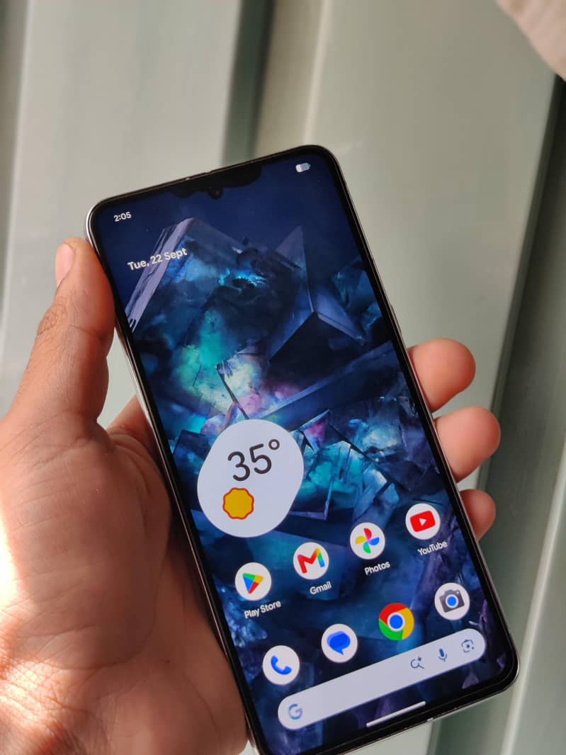 Google Pixel 8 Pro 2