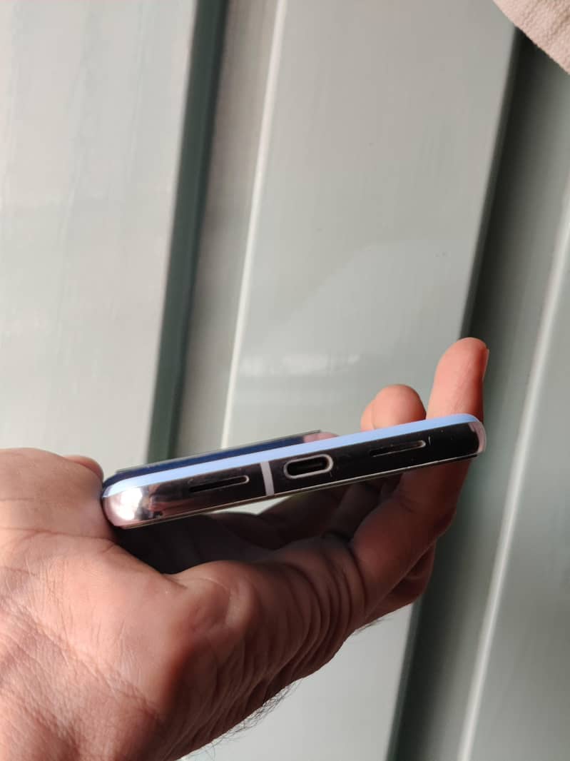 Google Pixel 8 Pro 3