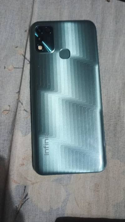 Infinix Hot 11 Play