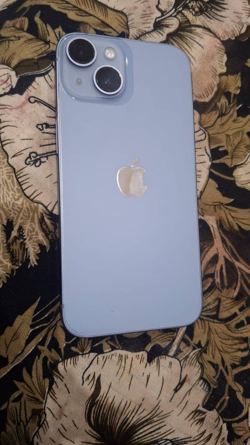 Apple iPhone 14 3