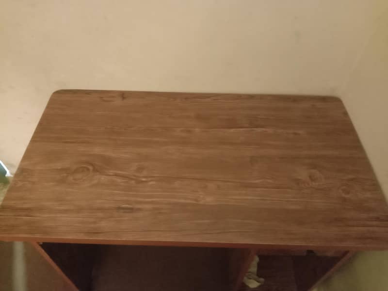 Wood Table 5