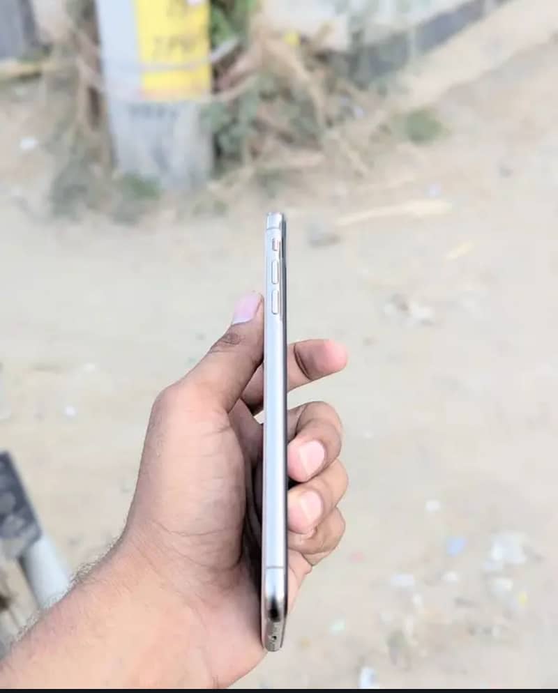 iPhone XS Max 2
