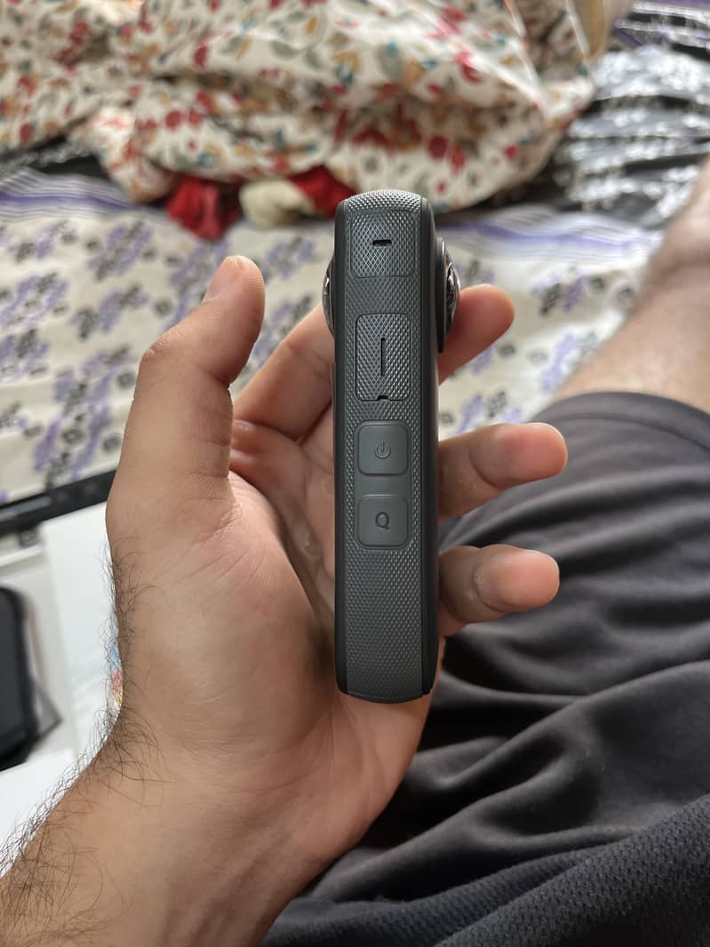 Insta360 x3 just box opened 5