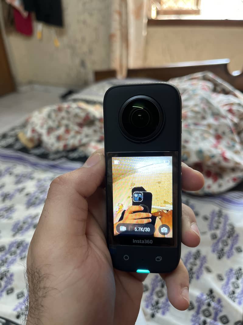 Insta360 x3 just box opened 7