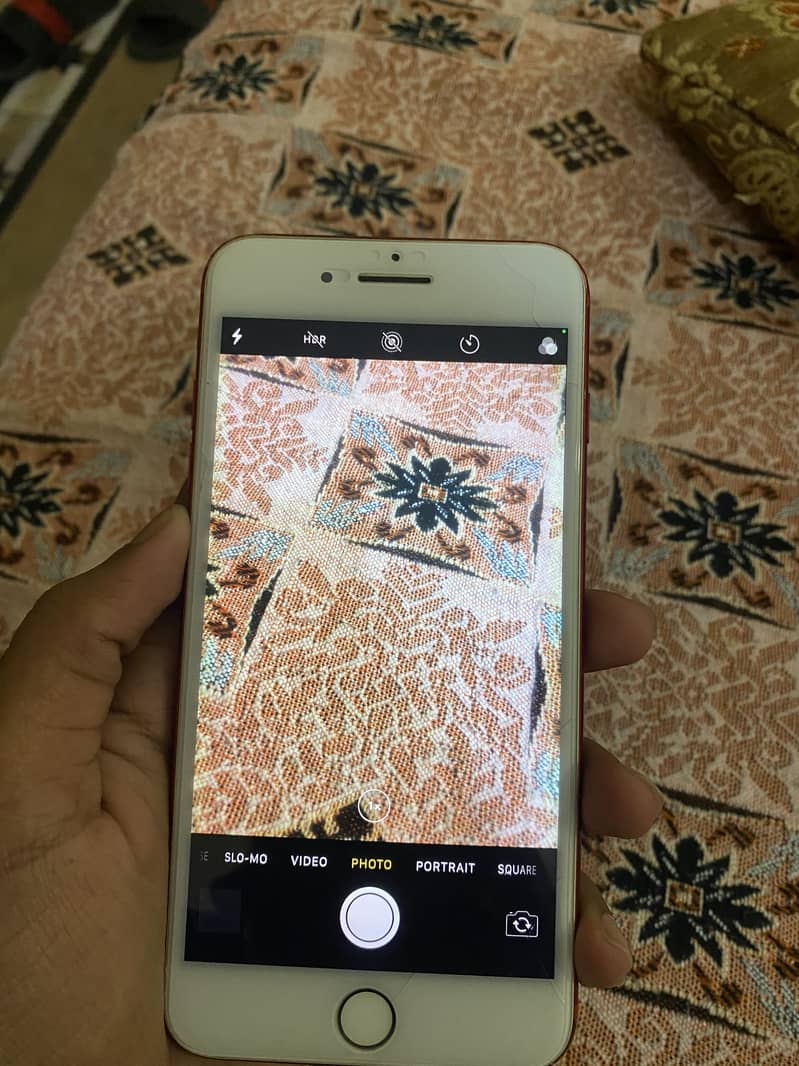 Apple iPhone 7 Plus 3