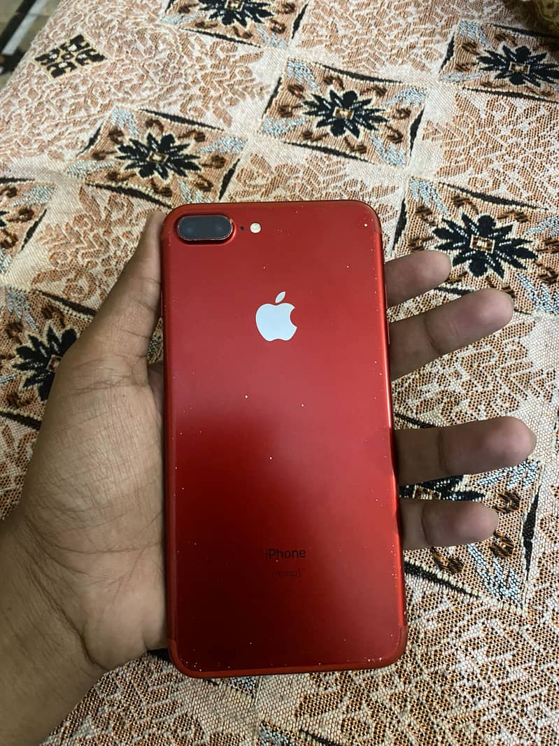 Apple iPhone 7 Plus 6