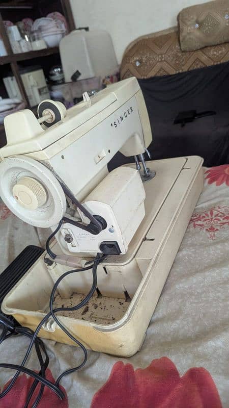 singer sewing machine 2