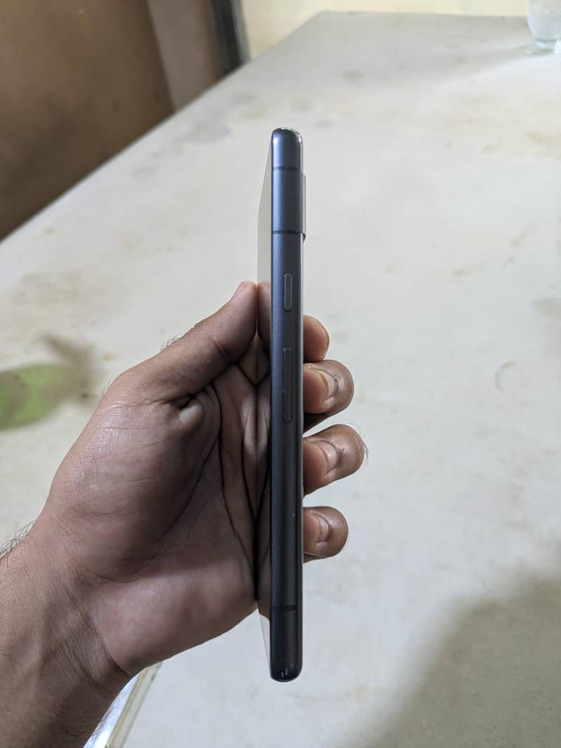Google Pixel 7a 1