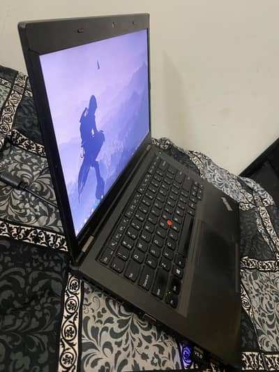 Lenovo Thinkpad T440P | i5 4th Gen | | 8 Gb Ram | 128 GB SSD |