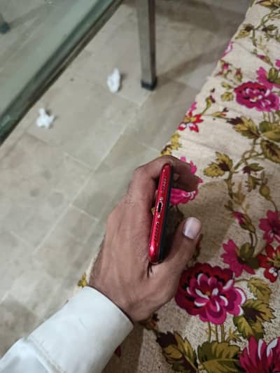 Apple iPhone XR