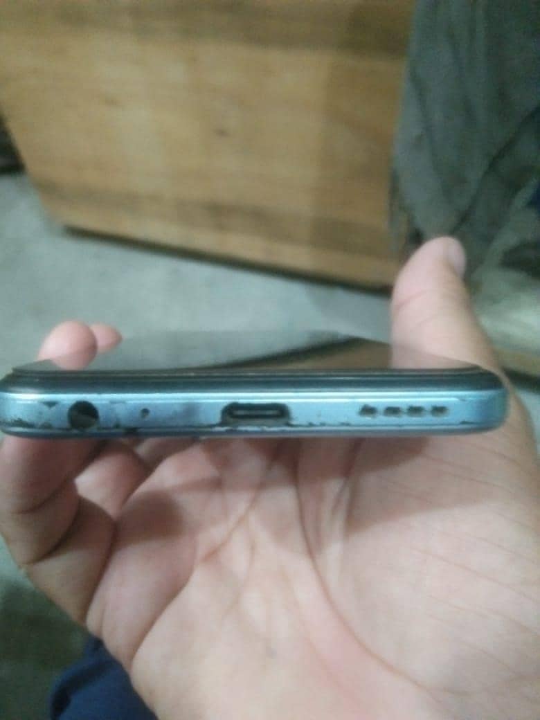 Vivo V21 2