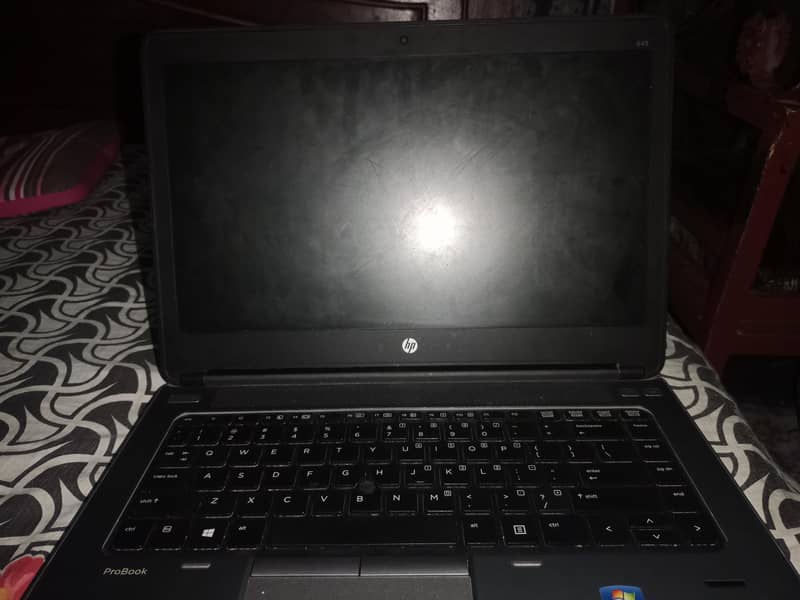 Laptop 0