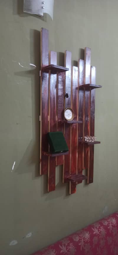 wooden pallet home decoration