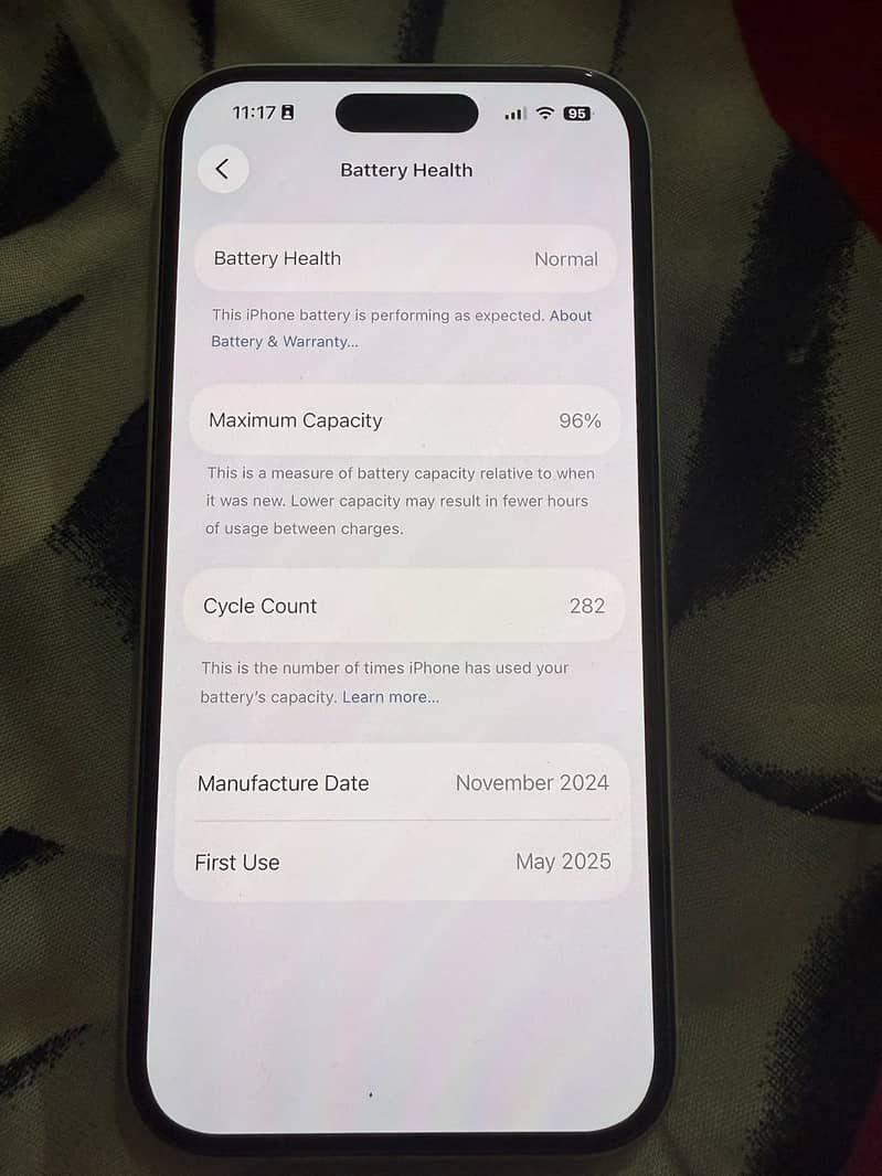 Apple iPhone 16 Canada Model 3