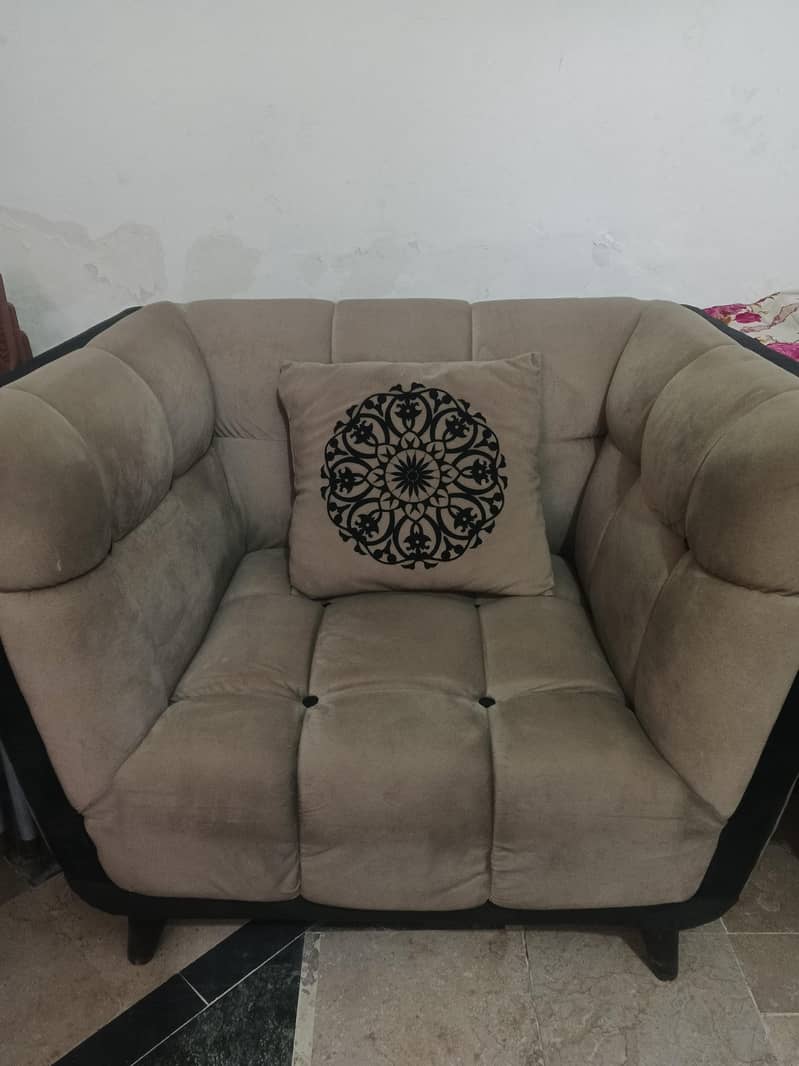 7 Seater sofa set 2