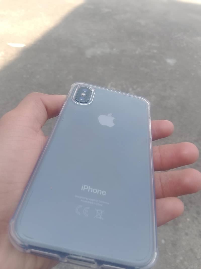 Apple iPhone X 1