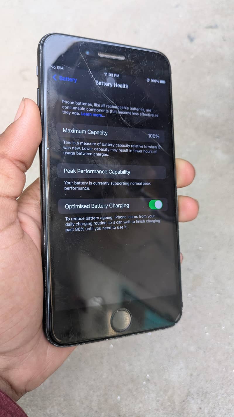 Apple iPhone 7 Plus 2