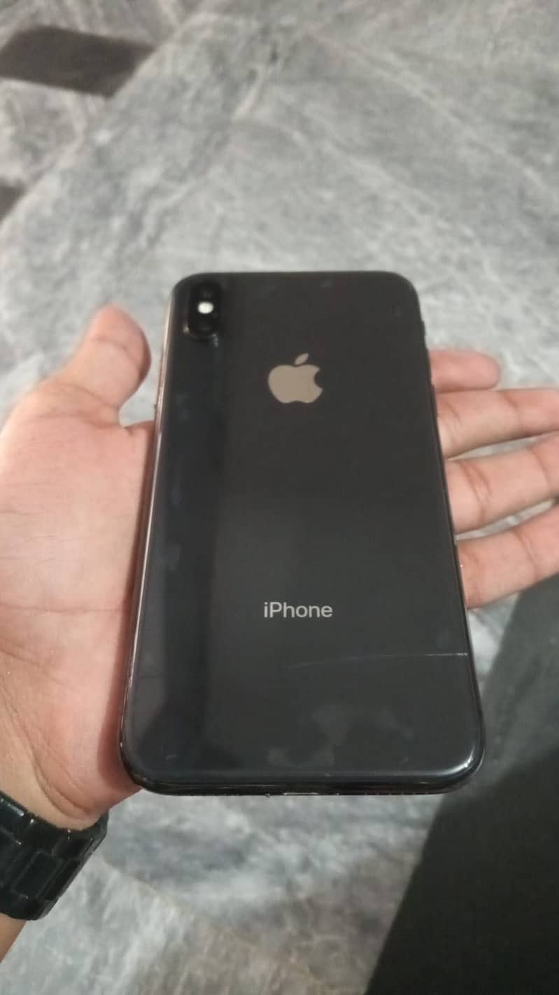 Apple iPhone X 3