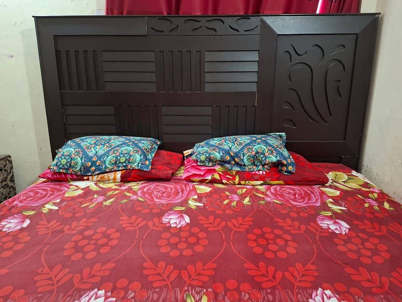 Double bed and sofa 0