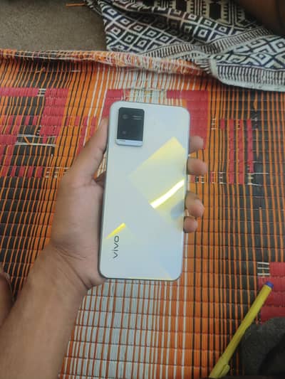 Vivo Y21