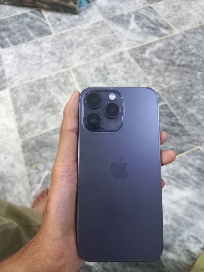 Apple iPhone 14 Pro Max 2