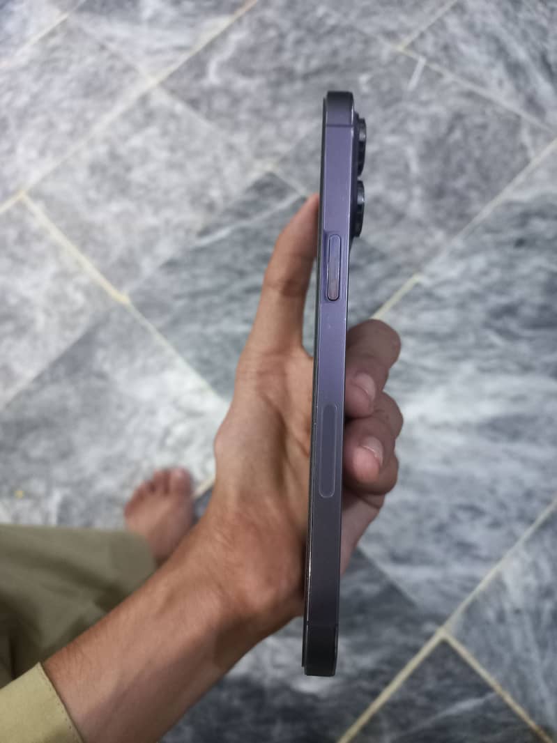 Apple iPhone 14 Pro Max 7